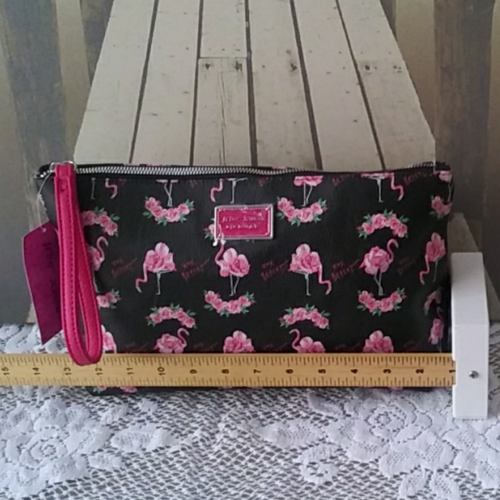 Betsey Johnson Flamingo Wristlet - Picture 7 of 8